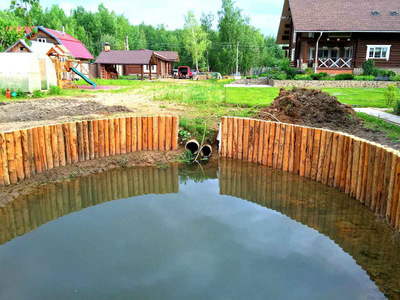 Водоем для осушения участка