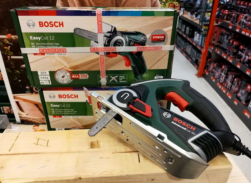 Bosch EasyCut 50 - цепная мини-пила или новый электролобзик?